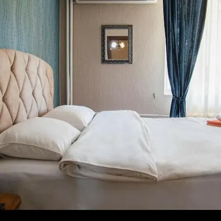 Family Victoria Gold Hotel Mineralni Bani