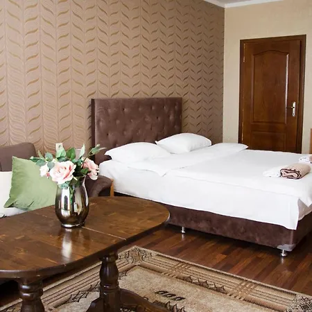 Family Victoria Gold Hotel 2*
